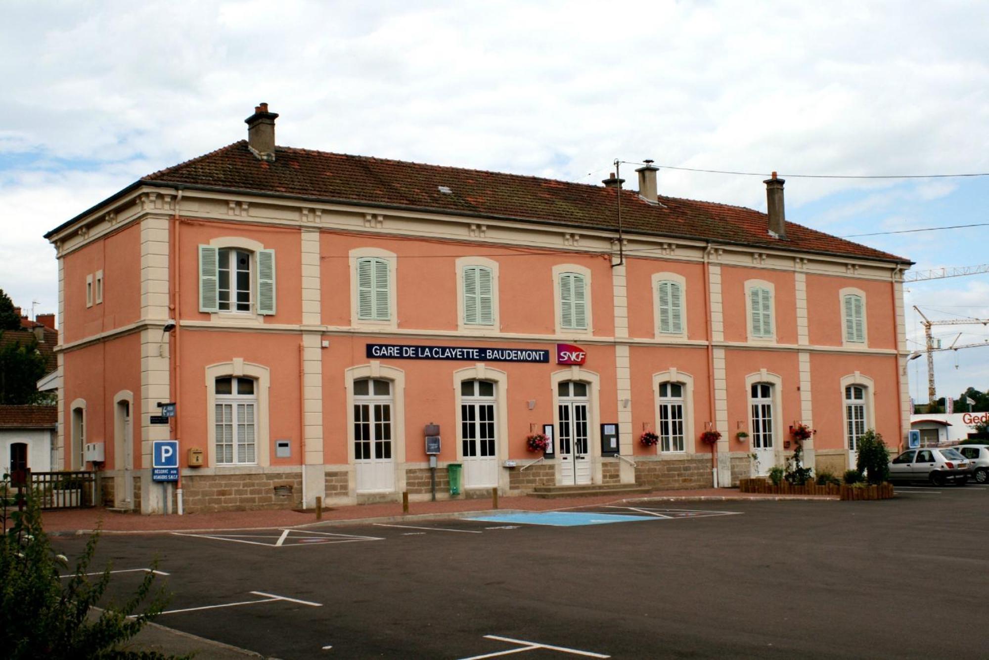 Les Perruchons Ancienne Grange Renovee Avec Soin Holiday home *