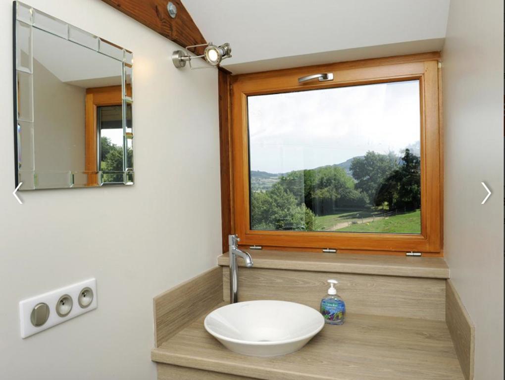 Les Perruchons Ancienne Grange Renovee Avec Soin Holiday home Ozolles